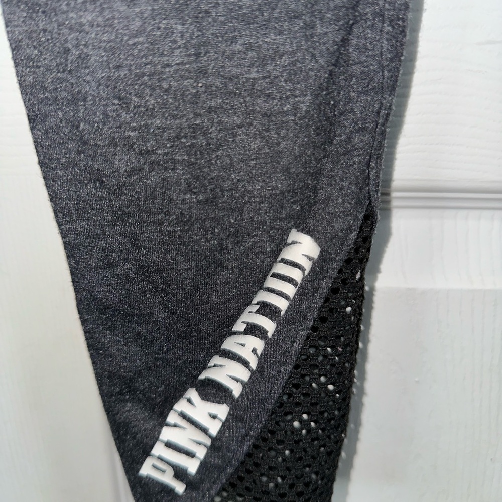 PINK Victoria’s Secret Yoga Pants - Picture 2 of 4